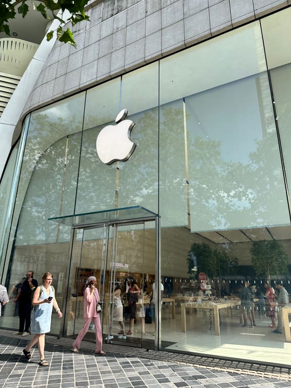 Apple Store, Brussels, Belgium